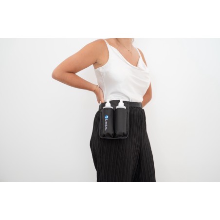 DOUBLE Oil Holster, pratique et ergonomique, porté autour de la taille pour un accès facile aux huiles de massage.