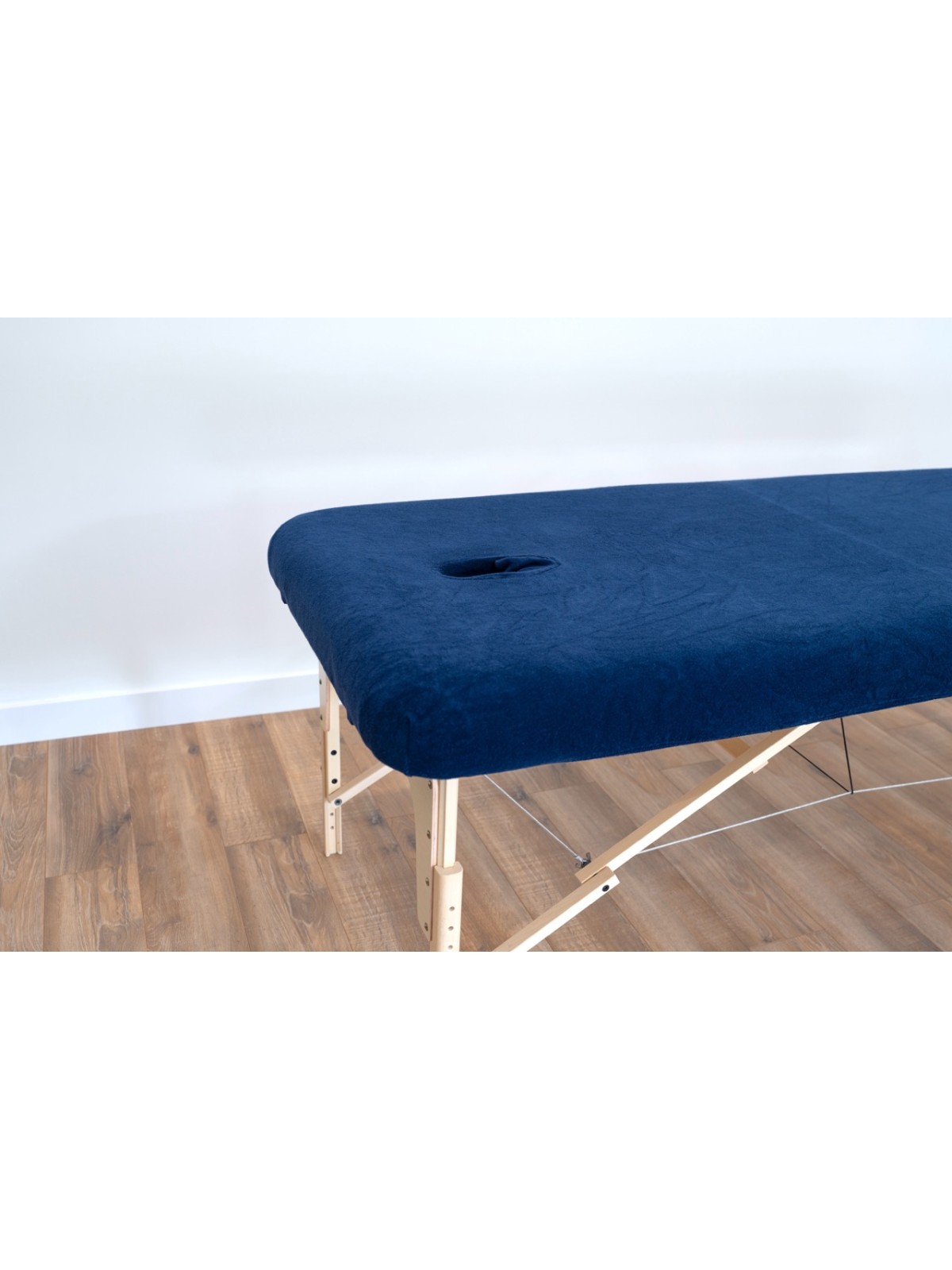 Housse de table de massage en coton avec trou facial, offrant une couverture complète et facile à installer.