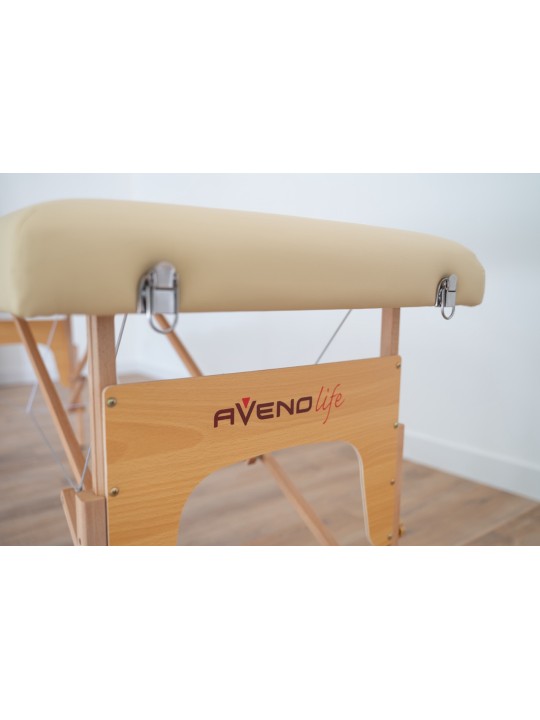 Rembourrage doux et confortable de la table de massage Sofia Light, idéal pour les soins longue durée.